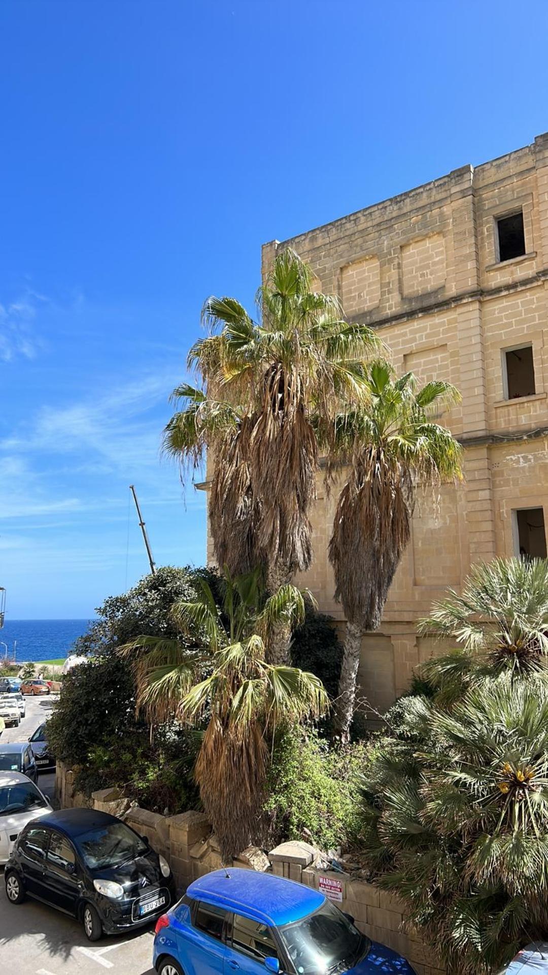 Seaview Apartment Sliema